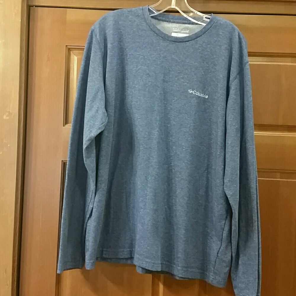 Mens Large Columbia shirt